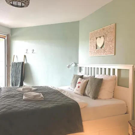 Fewo Herzgrün an Skilift&Loipe mit traumhafter Aussicht Sauna im Haus Tiefgarage und E-Ladestation Apartamento